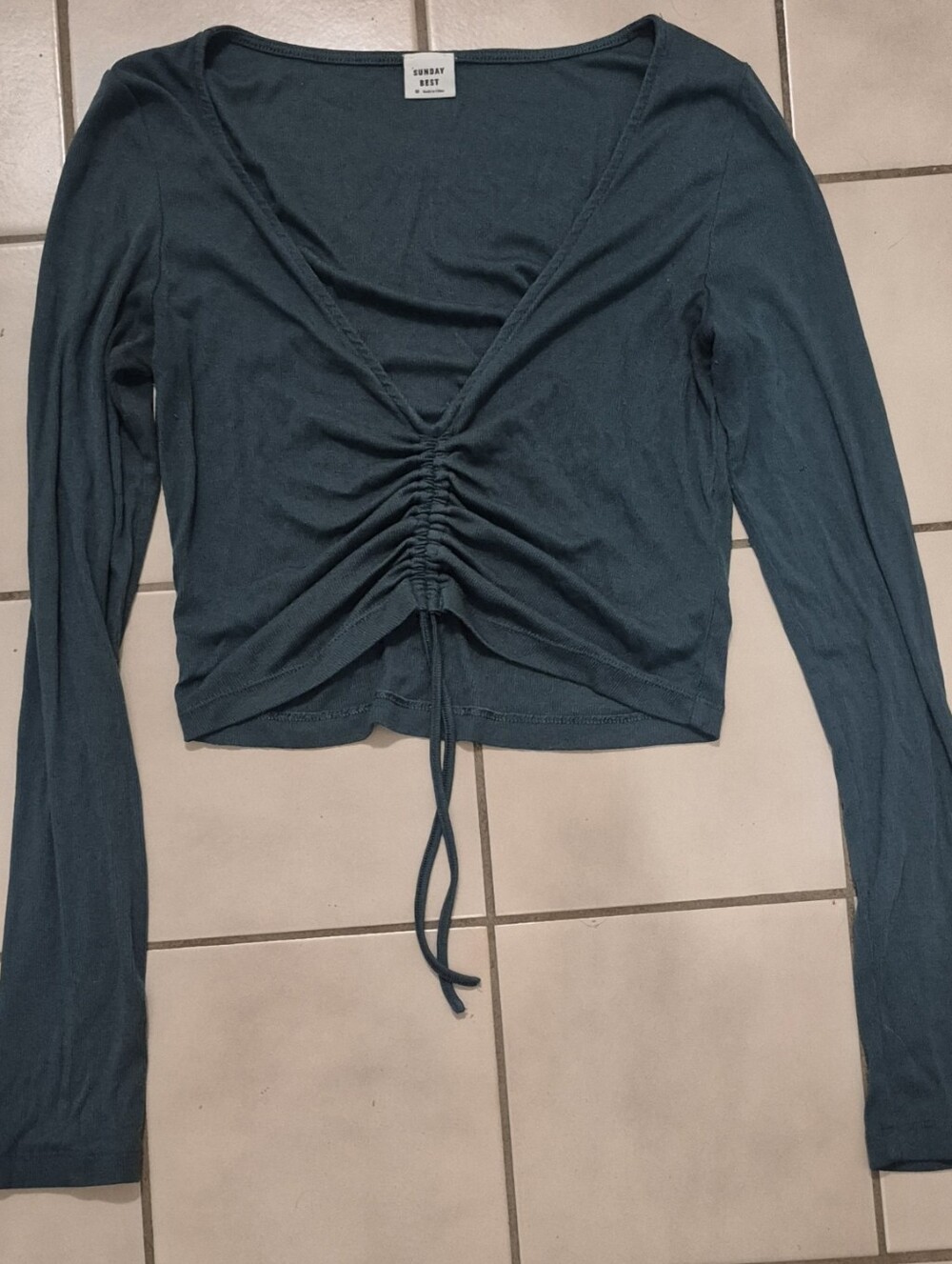 Aritzia Sunday Best Vida Ruched Long Sleeve Crop Top Deep Teal Medium
